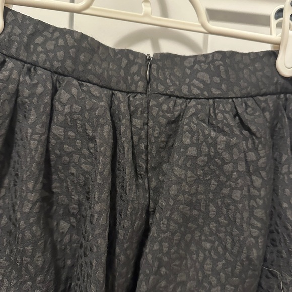 Zara Black Jacquard High Waisted Mini Peplum Skirt Size Large - Picture 6 of 9